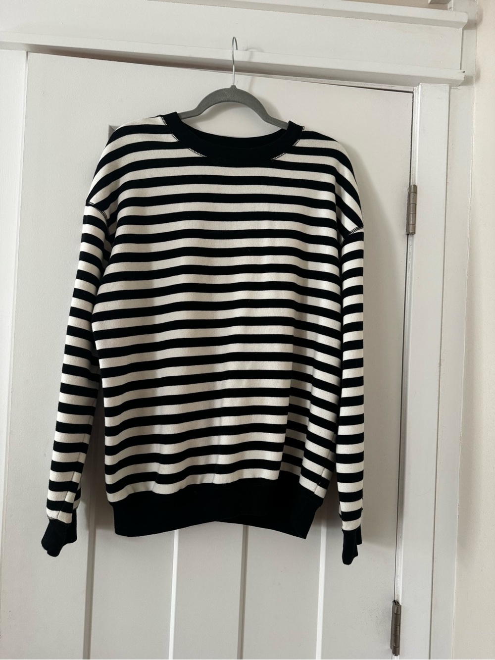 Oversized sweatshirt